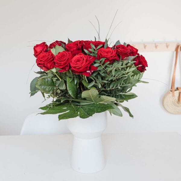 Bestel Bloemen - Boeket Rode Rozen (Middel) met eigen foto