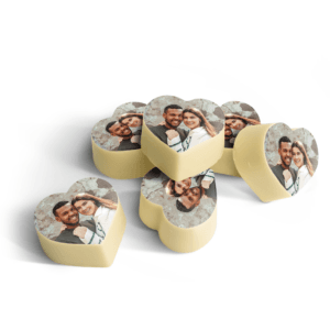 Bestel Chocolade Pralines - Hartjes met foto - Praliné - 12 stuks met eigen foto