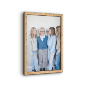 Bestel Houten lijst met gepersonaliseerde fotoafdruk - 20x30 met eigen foto