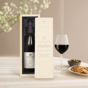 Bestel Wijn in gegraveerde kist - Salentein - Pinot Noir met eigen foto