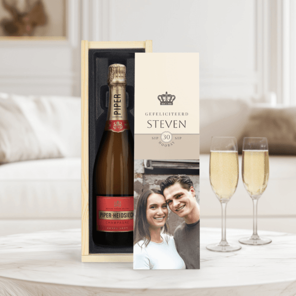 Bestel Champagne in bedrukte kist - Piper Heidsieck Brut (750ml) met eigen foto