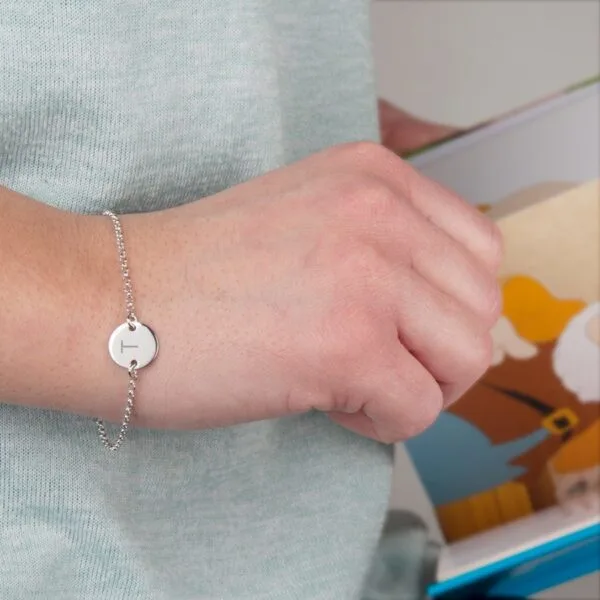 Bestel Zilveren armband met initialen met eigen foto