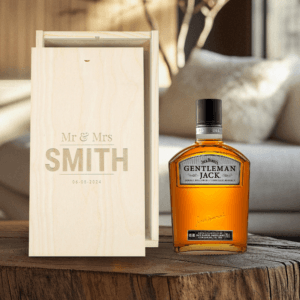 Bestel Whiskey in gegraveerde kist - Gentleman Jack met eigen foto
