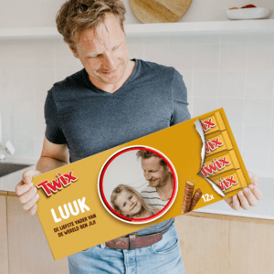 Bestel Mega Twix reep met naam en foto bedrukken met eigen foto