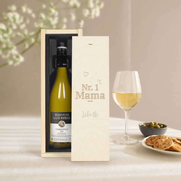 Bestel Wijn in gegraveerde kist - Maison de la Surprise - Chardonnay met eigen foto