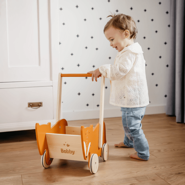 Bestel Houten loopwagen met naam met eigen foto