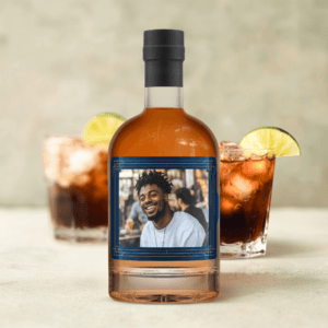 Bestel YourSurprise Dark Rum met eigen etiket met eigen foto
