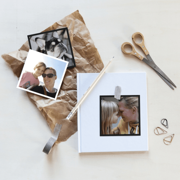 Bestel Vierkante foto&apos;s afdrukken - Losse set (24 stuks) met eigen foto