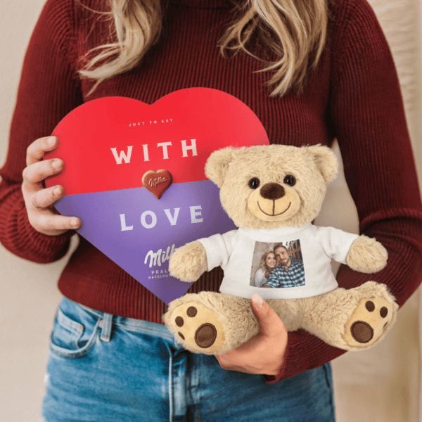 Bestel Teddybeer met Milka hart met eigen foto