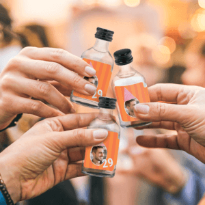 Bestel Mini Vodka personaliseren - 30 stuks met eigen foto
