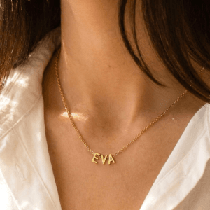Bestel Ketting met letter - 3 Letters met eigen foto
