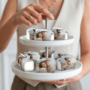 Bestel Chocolade traktatie met Celebrations - 60 stuks met eigen foto