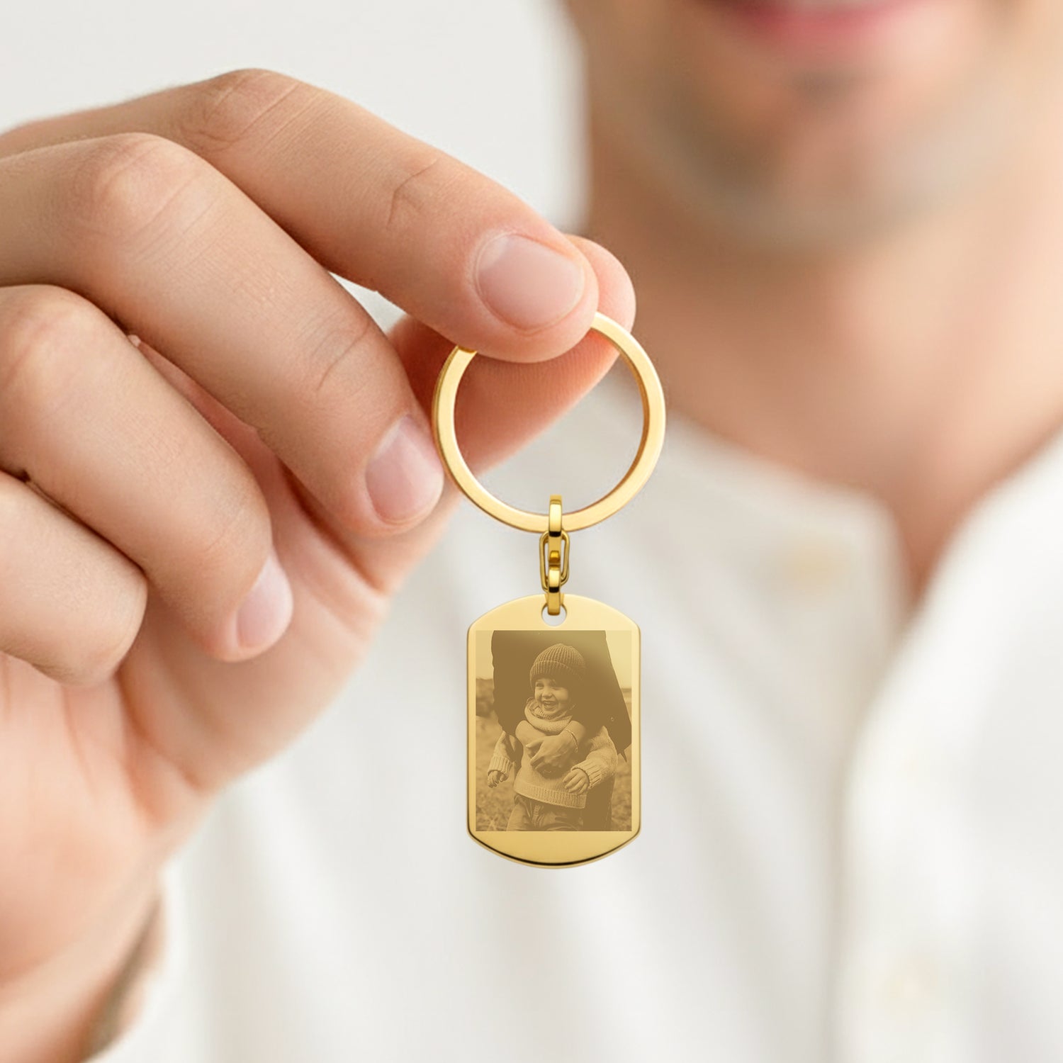 Bestel Gepersonaliseerde fotosleutelhanger - Dog tag - Goud met eigen foto