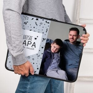 Bestel Laptophoes bedrukken - L - 40 x 30 cm met eigen foto